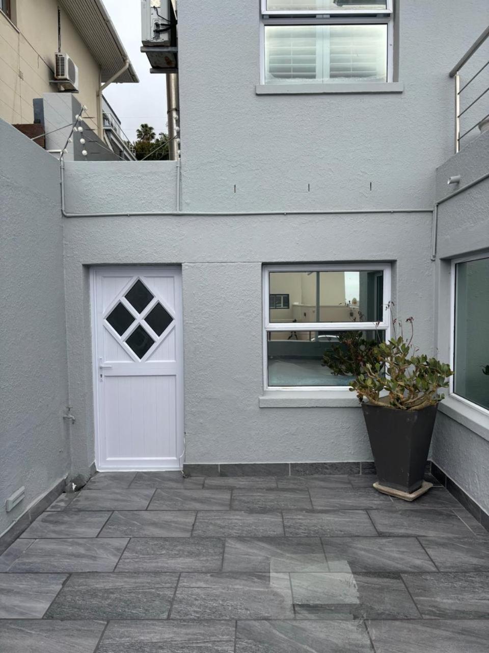 The Atlantic Donreal Guesthouse Cape Town Exterior foto
